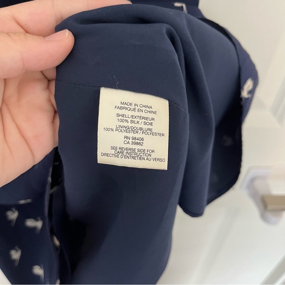 Theory Navy 100% Silk Dress with White Crane Bird Design - Picture 3 of 5